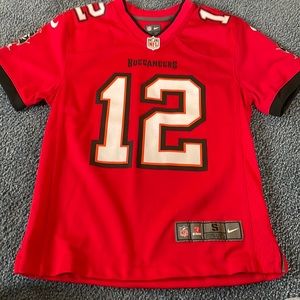 Boys Small Tom Brady Buccaneers jersey